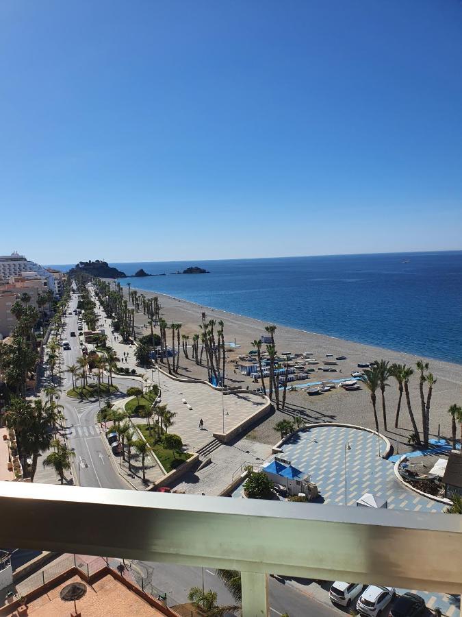 Apartament Monique Almuñécar