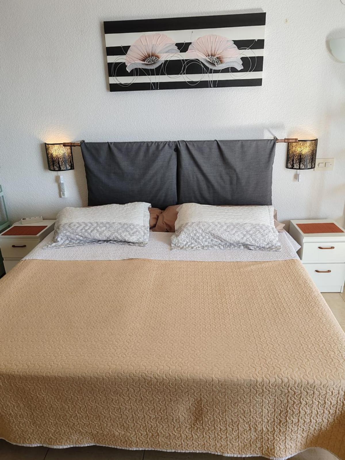 Monique Apartament Almuñécar
